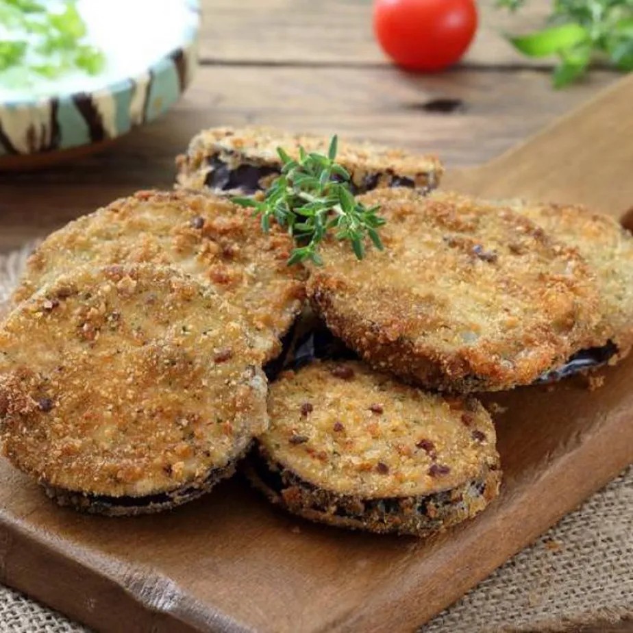 Sequinha e crocante: como fazer berinjela frita
