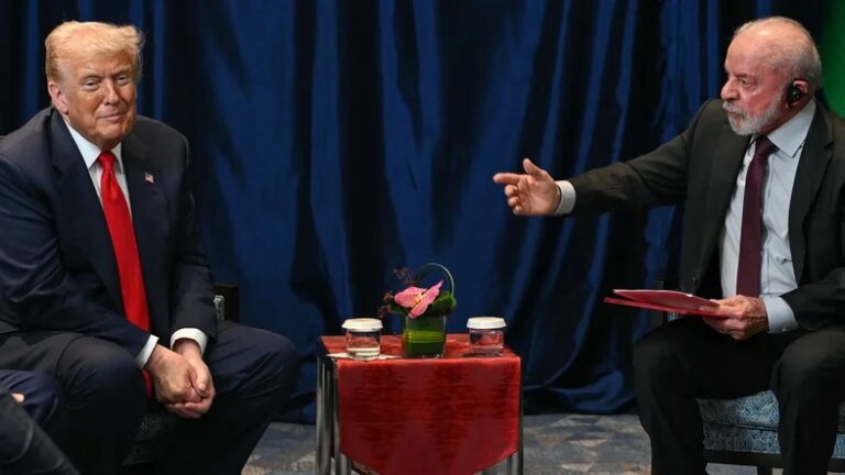 Trump deseja feliz aniversário a Lula mas ressalta que acordo sobre o tarifaço ainda não é certo