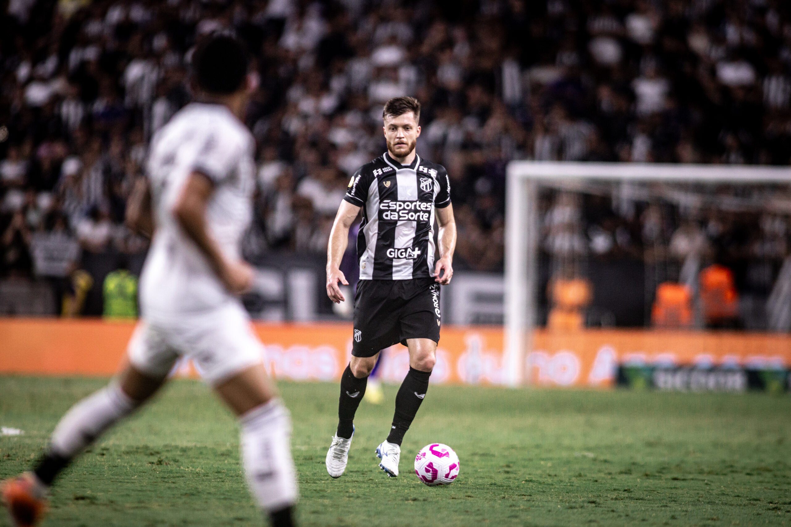 Ceará perde para o Botafogo no Castelão e chega a dois jogos sem vitória na Série A