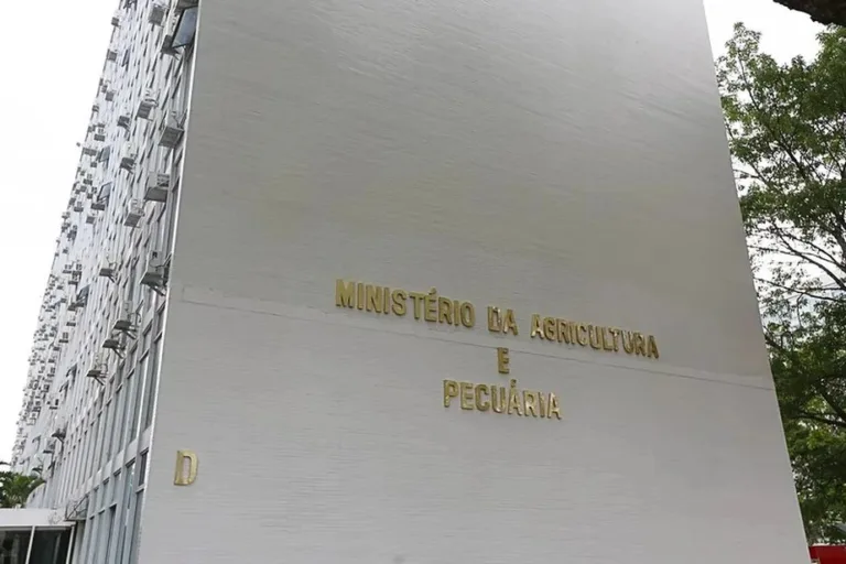 Atraso na linha para renegociação de dívidas foi causado por erro do Ministério da Agricultura