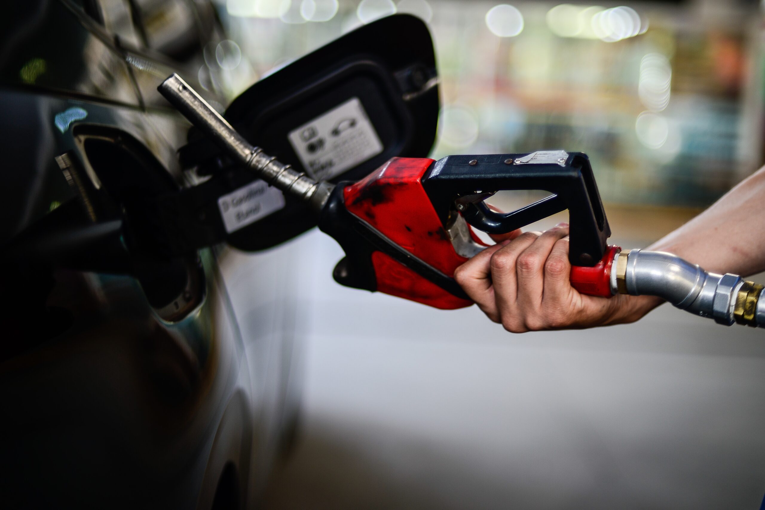 Califórnia aprova mistura de até 15% de etanol na gasolina
