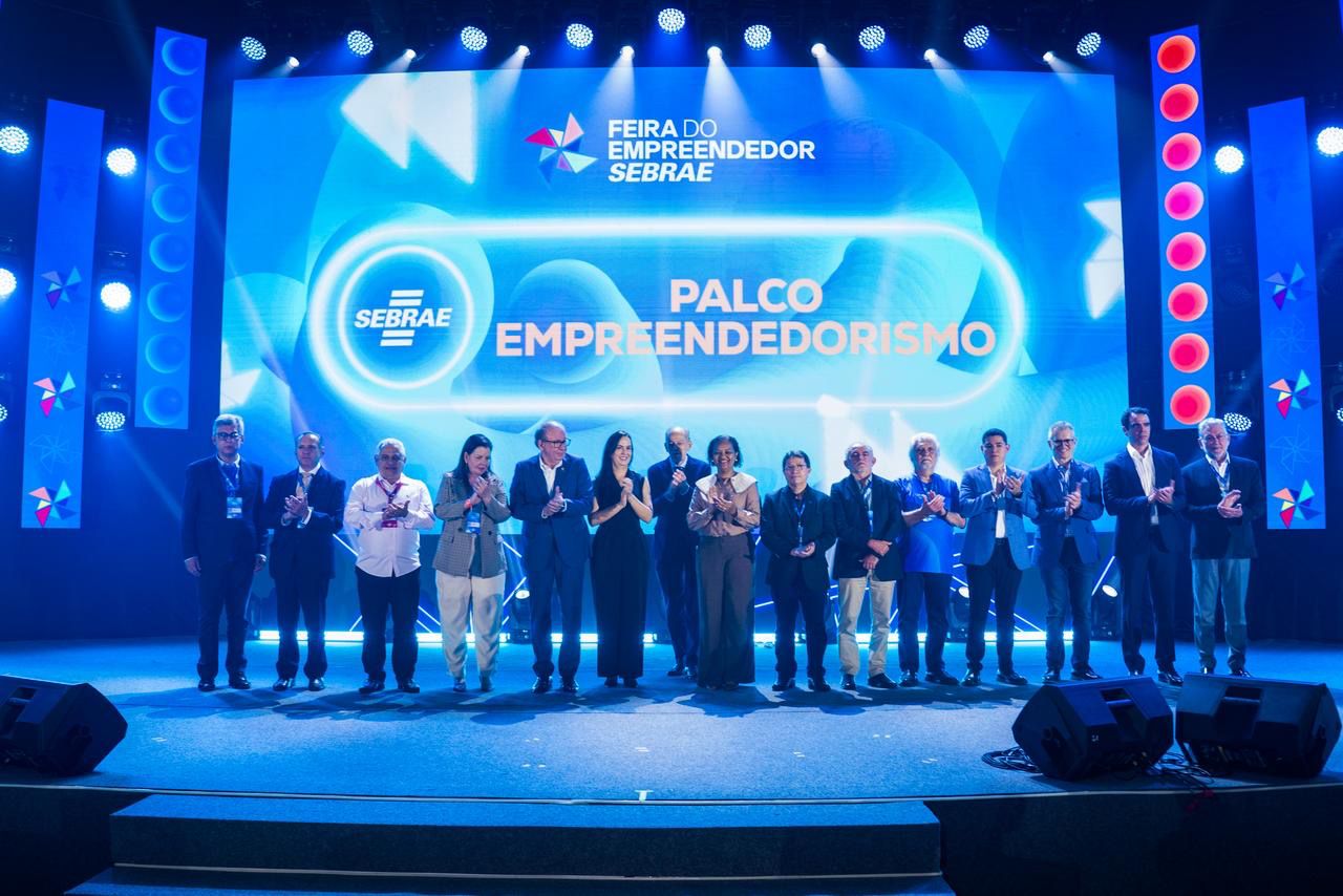 Tecnologia e empreendedorismo são destaques no 1º dia do Siará Tech Summit e da Feira do Empreendedor