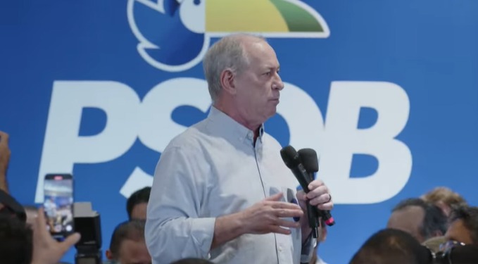 Ciro Gomes se filia ao PSDB e volta a criticar Lula: “Aqui não tem ladrão. E lá?”