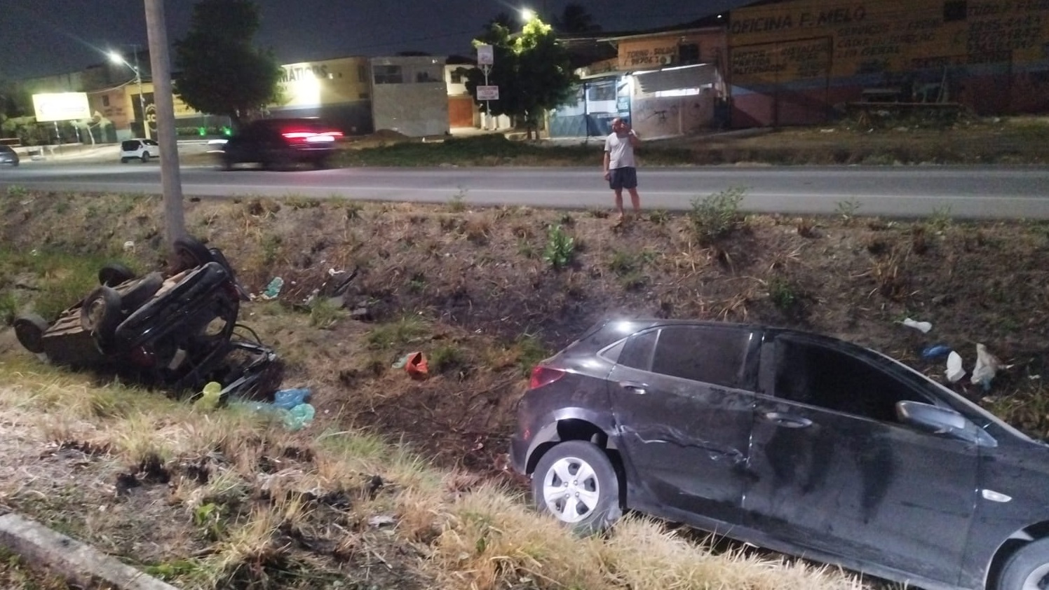 Motorista com sinais de embriaguez causa acidente e criança de 5 anos é arremessada do veículo, no Ceará