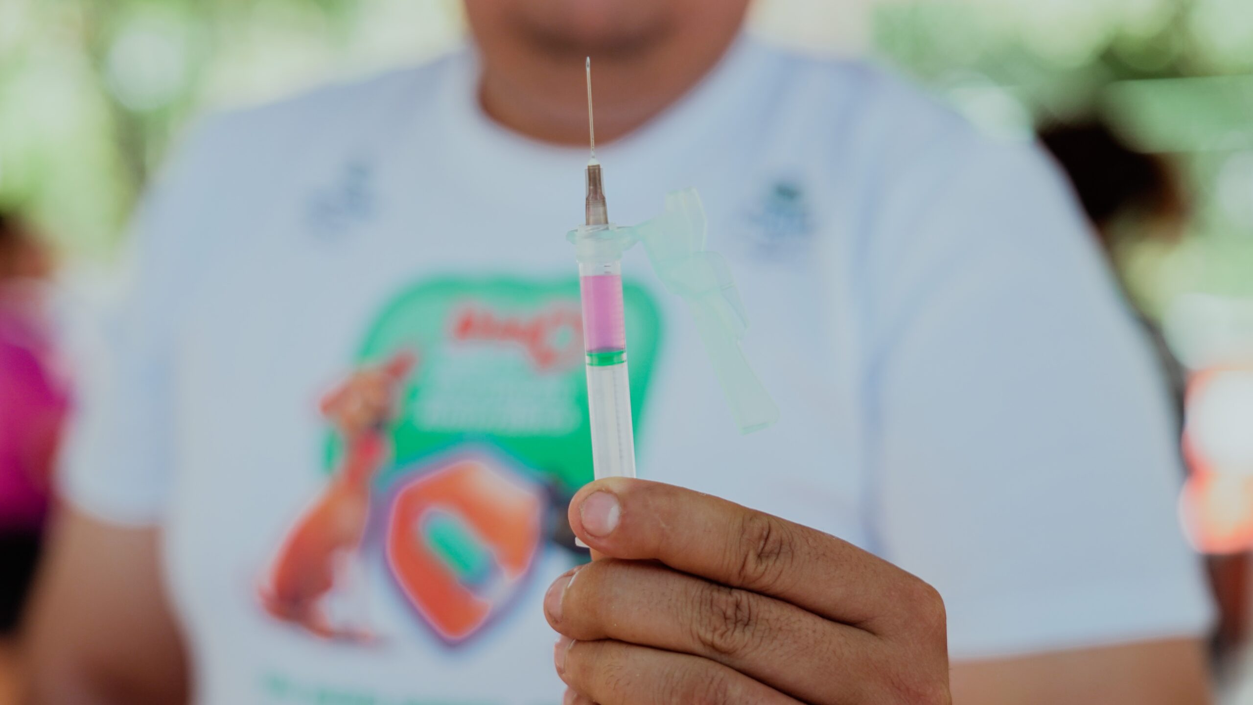 Vacinação contra a raiva para cães e gatos em Fortaleza terá 2º Dia D neste sábado (8); confira os locais