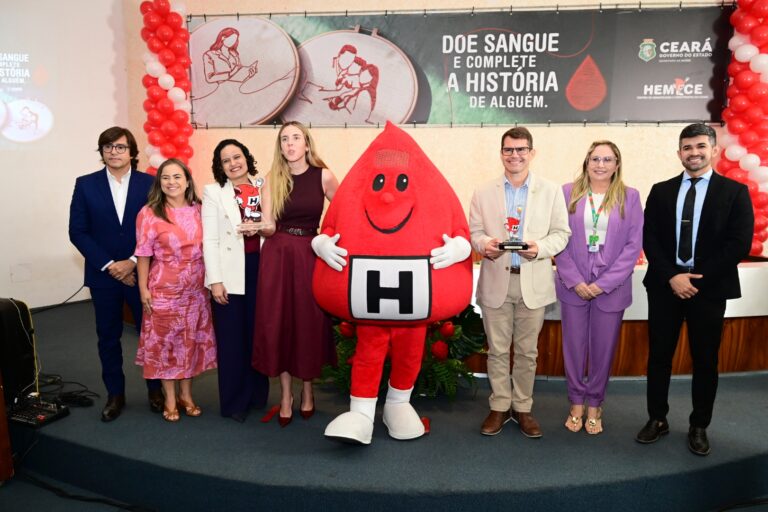 Sesporte recebe homenagem do Hemoce ao Dia Nacional do Doador de Sangue