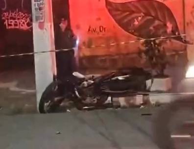 Motociclista morre após colidir contra poste na Av. Francisco Sá, em Fortaleza