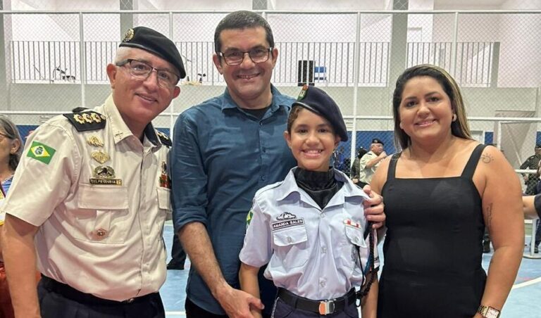 Estudante cearense é a melhor do Nordeste na Olimpíada Nacional de Ciência e ganhará homenagem em Brasília