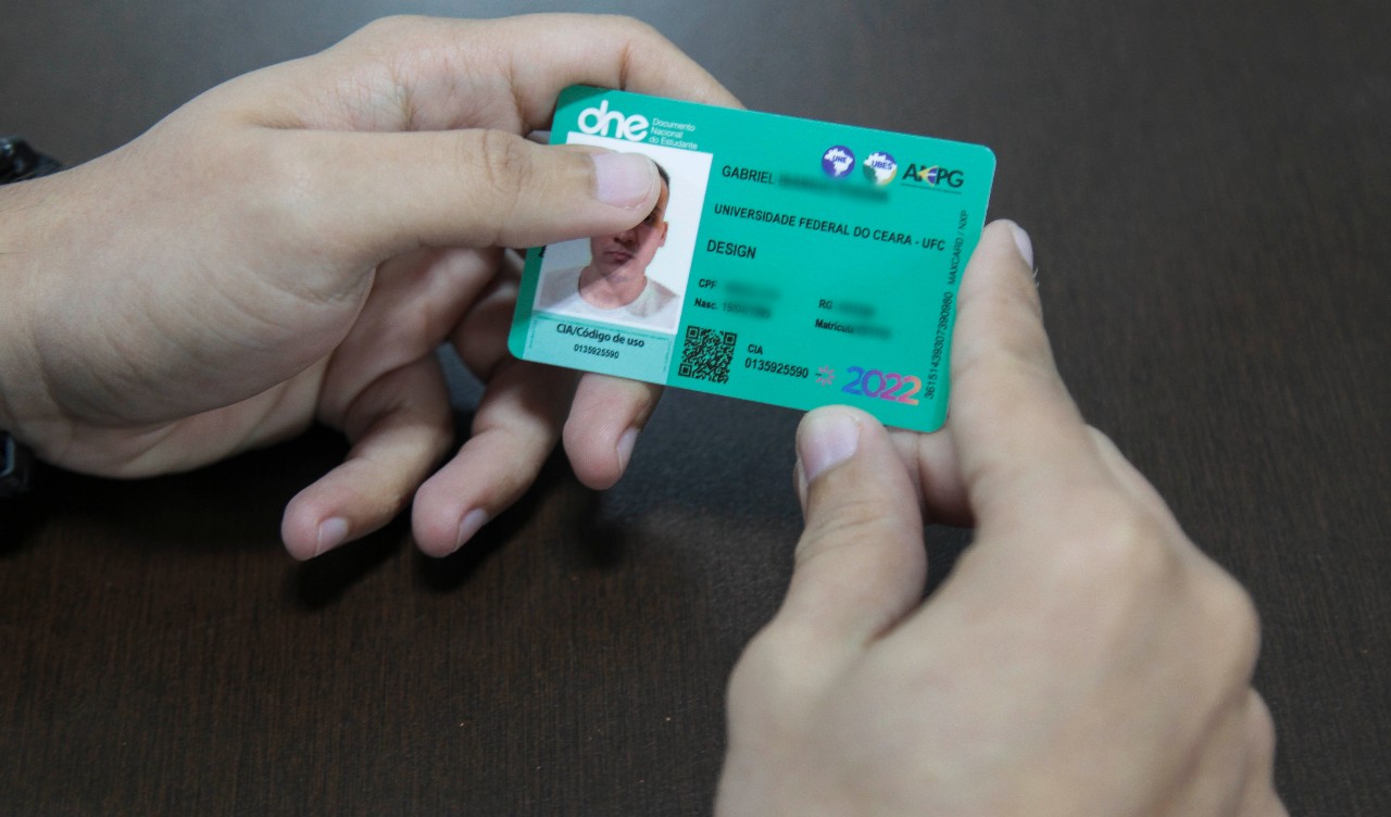 Carteira estudantil 2026: Etufor inicia solicitações e garante benefícios aos estudantes