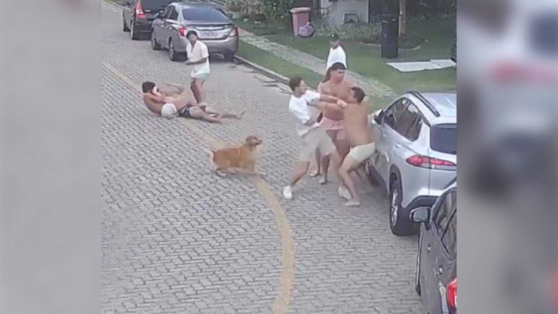 Vídeo mostra briga envolvendo jogadores do Fortaleza em condomínio de luxo no Ceará