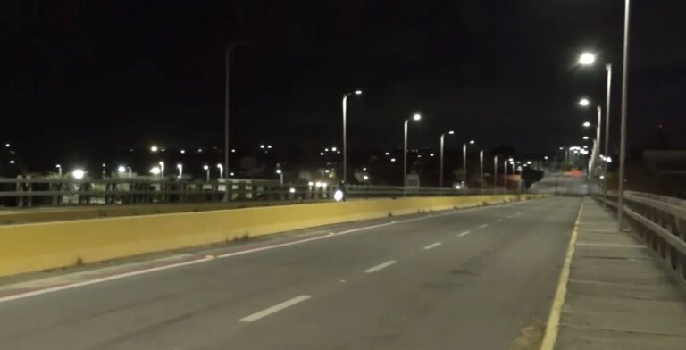 Homem é encontrado morto com sinais de tortura na ponte sobre o Rio Ceará