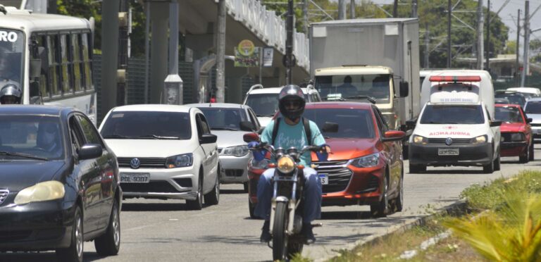 Primeira parcela do IPVA 2026 vence nesta sexta (13) no Ceará; saiba como emitir o boleto