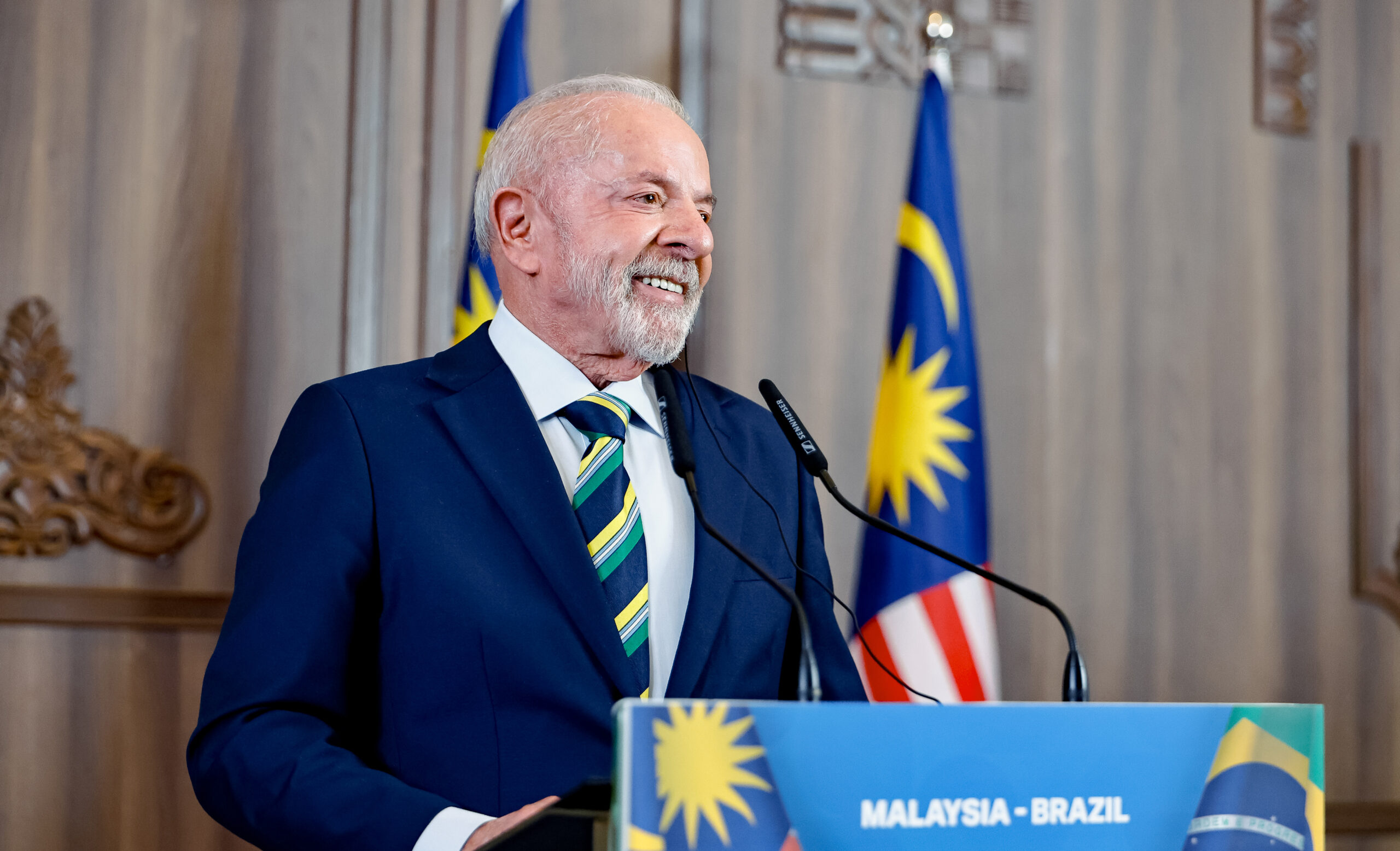 Real Time Big Data: Lula lidera todos os cenários de 1º turno contra Flávio, Ratinho Jr., Caiado e Eduardo Leite