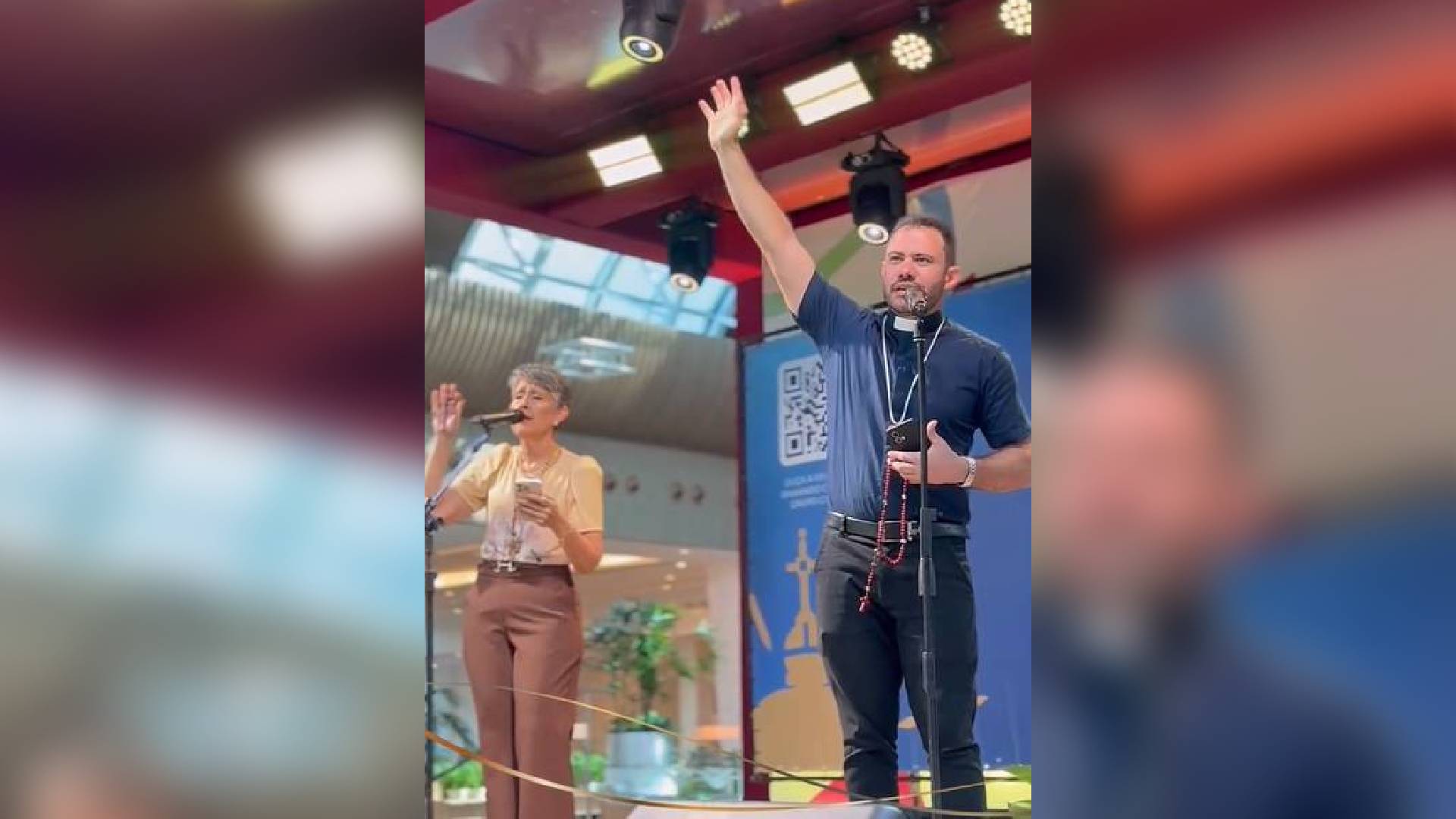 Mergulho na Misericórdia reúne fiéis em tarde de louvor, adoração e reflexão em Fortaleza