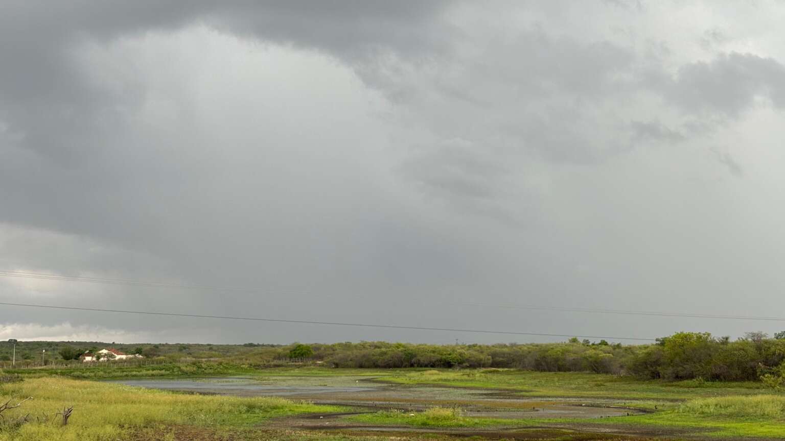 Paracuru registra maior volume de chuva no Ceará nesta terça-feira (17) de Carnaval