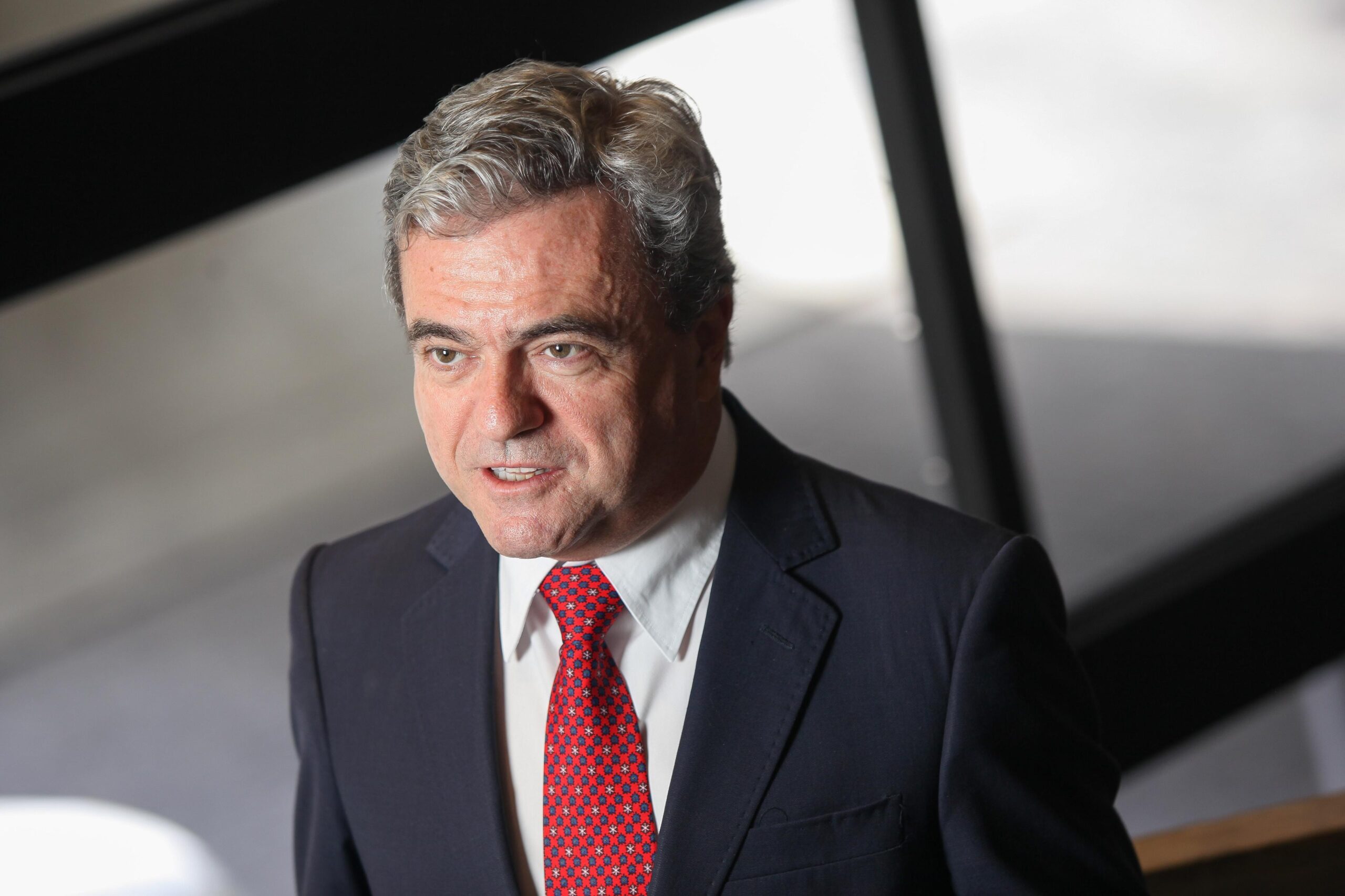 Empresas exploram rotas alternativas para enviar frango ao Oriente Médio