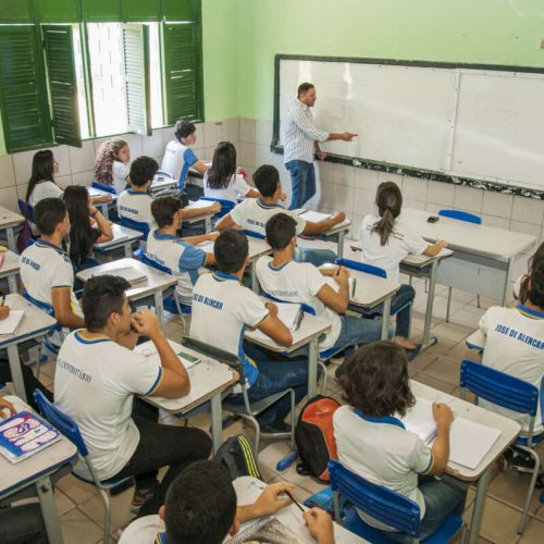 Precatórios do Fundef: STF determina liberação de R$ 260 milhões para professores do Ceará