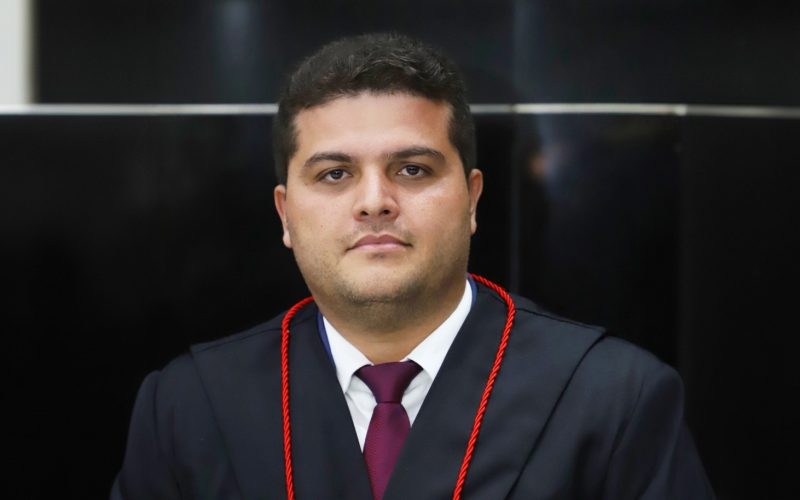 Elmano anuncia Herbet Gonçalves Santos como novo Procurador-Geral de Justiça do Ceará