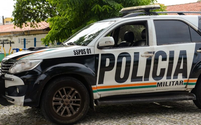 Pai e filho são mortos a tiros dentro de casa em Forquilha, no interior do Ceará