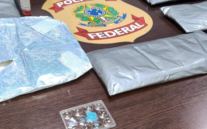 Homem é preso no Aeroporto de Fortaleza ao tentar embarcar para Paris com 5,2 kg de cocaína