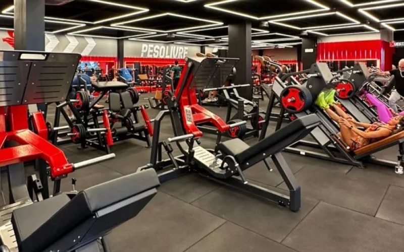 Homem de 44 anos morre ao fazer exercício em academia de Fortaleza