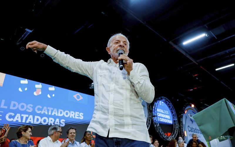 Jornal britânico Financial Times cita reeleição de Lula entre previsões para 2026