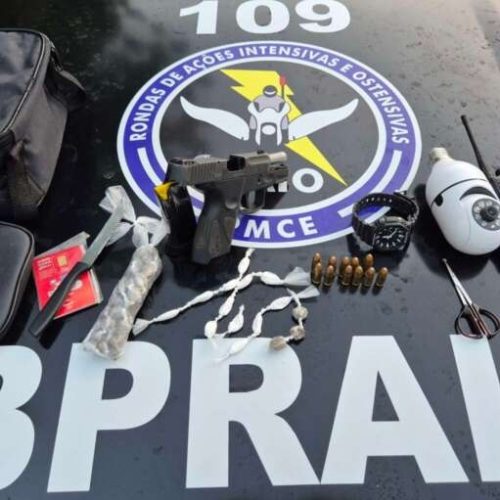 Traficante é preso no Ceará após tentar fugir pulando em telhados de casas; veja o vídeo