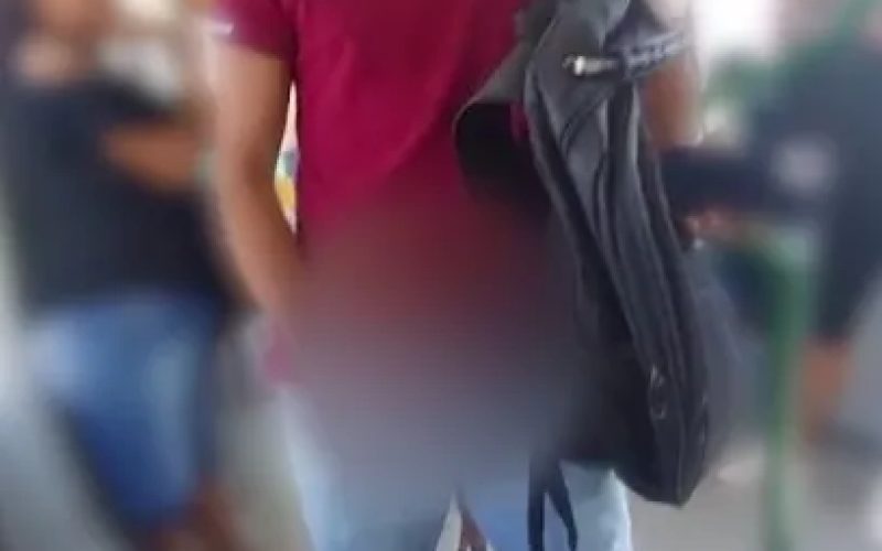 Homem é flagrado se masturbando em vagão do Metrô de Fortaleza