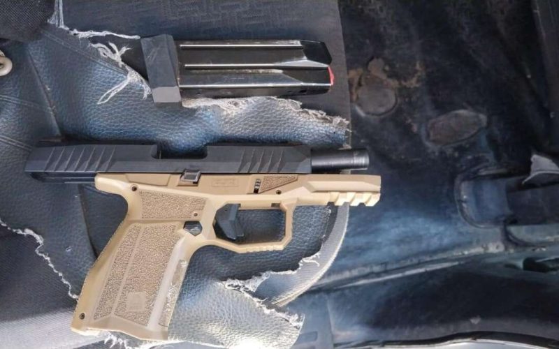 Criminosos com passagens por tráfico são presos em Fortaleza com armas, maconha, cocaína e crack