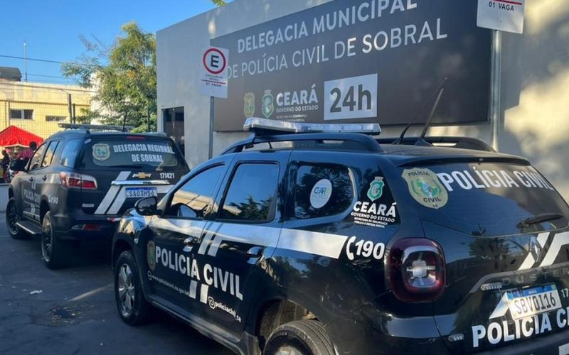 Mulher é presa após se passar por faccionado para expulsar a própria mãe de casa, no Ceará