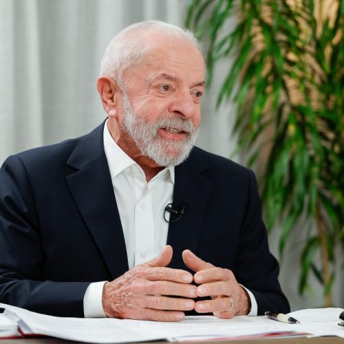 Lula assina indulto de Natal, excluindo presos por atos golpistas do 8 de janeiro