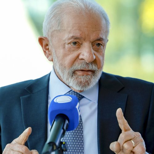 Lula recebe telefonema de Vladimir Putin e reforça compromisso com diálogo pela paz