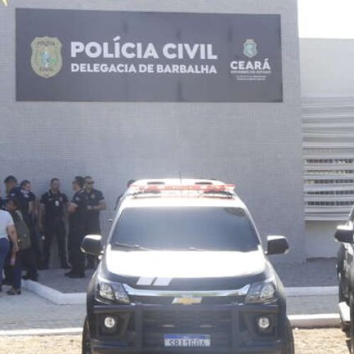 Homem é preso por agredir irmã de 14 anos em Barbalha/CE; irmão que tentou impedir o ato também foi agredido