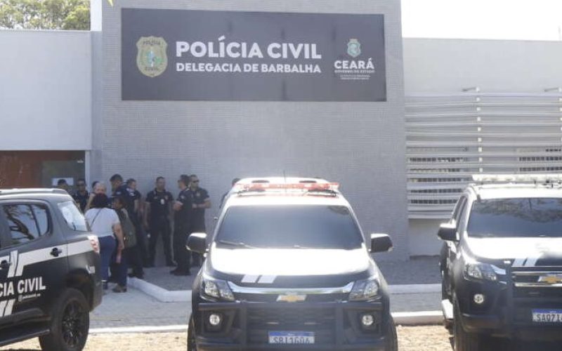 Homem é preso por agredir irmã de 14 anos em Barbalha/CE; irmão que tentou impedir o ato também foi agredido