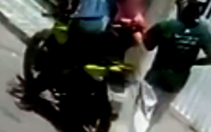 Agente de saúde é atacada e tem pertences roubados durante assalto em Fortaleza