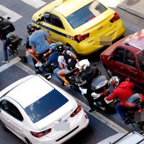 15 motociclistas por aplicativo são presos no Ceará por fraudar valor das corridas; entenda
