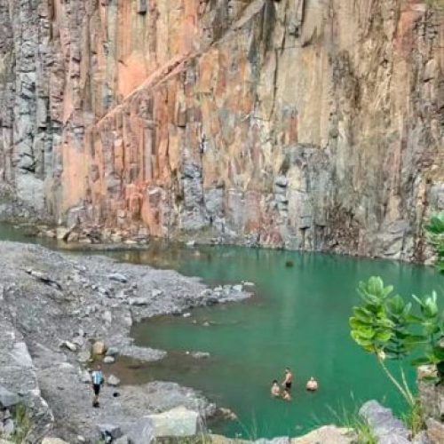 Buraco Azul: dois jovens morrem afogados em lagoa de Juazeiro do Norte, no Ceará