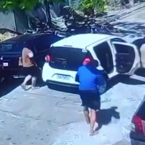 Dono de oficina é morto a tiros após criminosos armados invadirem o local, em Maracanaú/CE