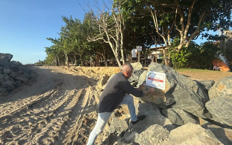 Obra da Prefeitura de Jijoca na praia de Jericoacoara é embargada por irregularidades; entenda