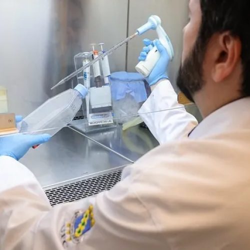 Pesquisa da UFC com nanotecnologia desenvolve tratamento ao câncer com menos efeitos colaterais