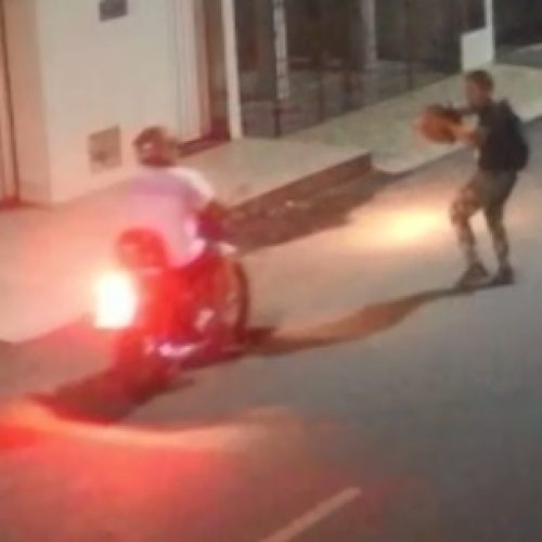 Assalto: ladrão com arma falsa é flagrado roubando moto e fugindo com o veículo em Fortaleza