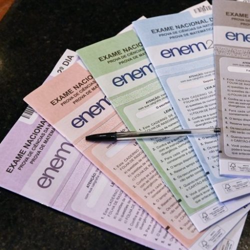 Inep divulga gabarito oficial do 2º dia de provas do Enem 2025
