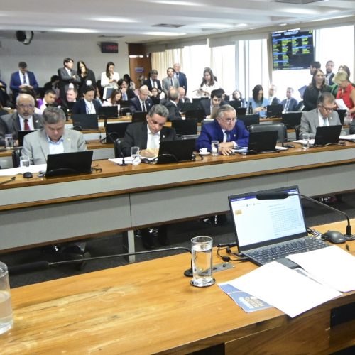 CCJ do Senado vota nesta quarta-feira (24) parecer à PEC da Blindagem; entenda