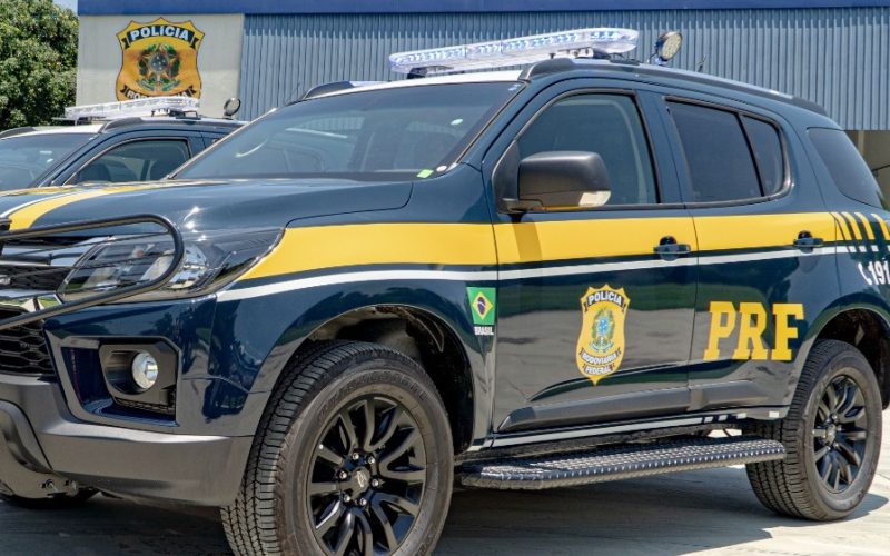 PRF restringe tráfego de caminhões nas rodovias federais do Ceará no fim de ano