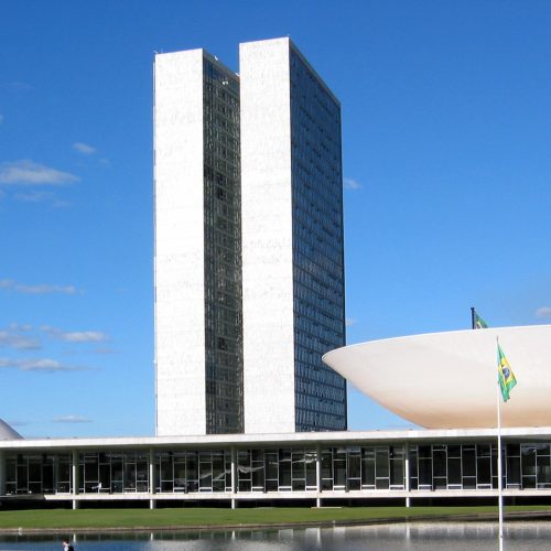Saiba como votaram os senadores cearenses sobre a PEC da Blindagem, na CCJ