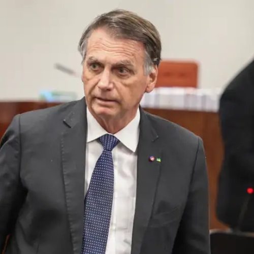 Alexandre de Moraes atende PGR e manda Polícia Federal monitorar Bolsonaro 24 horas por dia