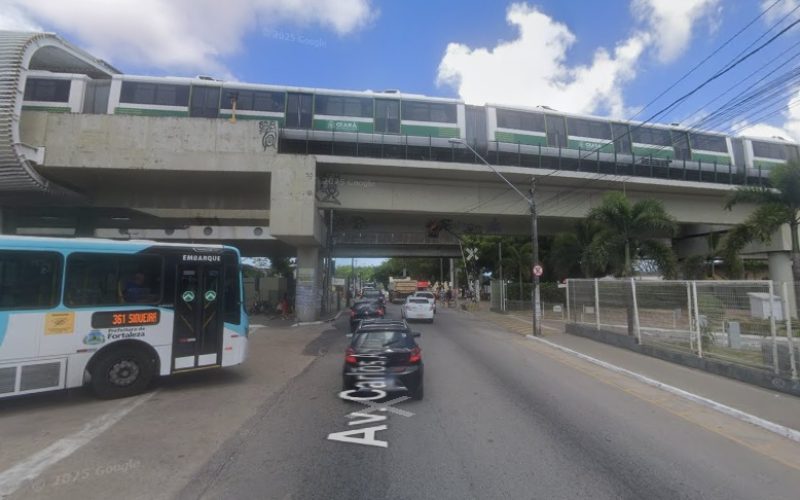 AMC inicia instalação de semáforos inteligentes em bairro de Fortaleza; entenda o que muda