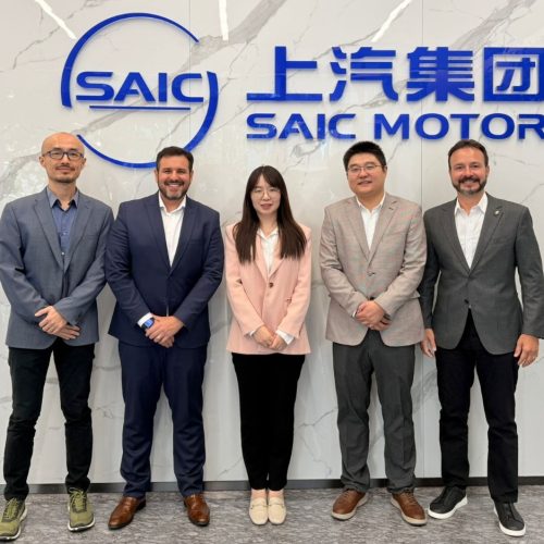 Na China, representantes do Governo do Ceará articulam instalação de montadora de carro