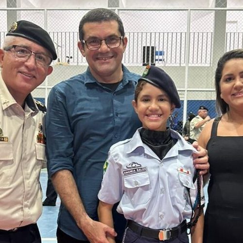 Estudante cearense é a melhor do Nordeste na Olimpíada Nacional de Ciência e ganhará homenagem em Brasília