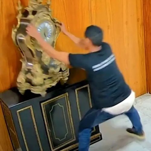 Moraes determina prisão de homem que quebrou relógio histórico no Palácio do Planalto